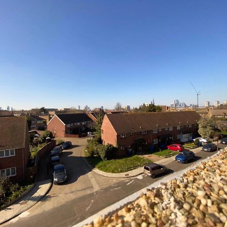 Bright, Spacious, Modern Interior Decor 2 Bedrooms Apartment With Amazing Views London Exterior foto