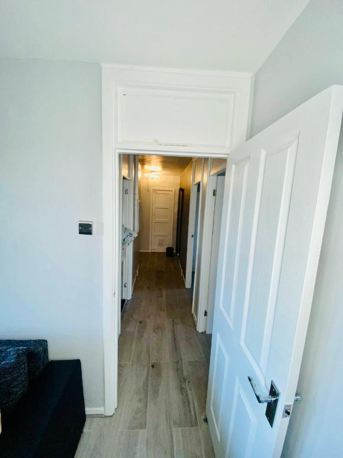 Bright, Spacious, Modern Interior Decor 2 Bedrooms Apartment With Amazing Views London Exterior foto