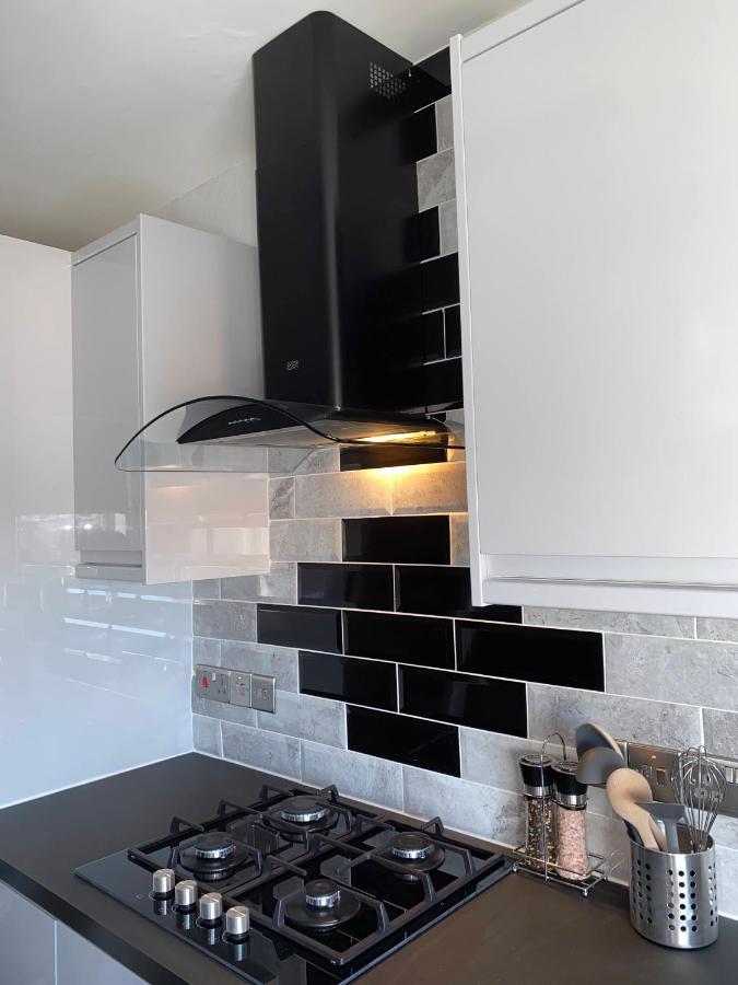 Bright, Spacious, Modern Interior Decor 2 Bedrooms Apartment With Amazing Views London Exterior foto