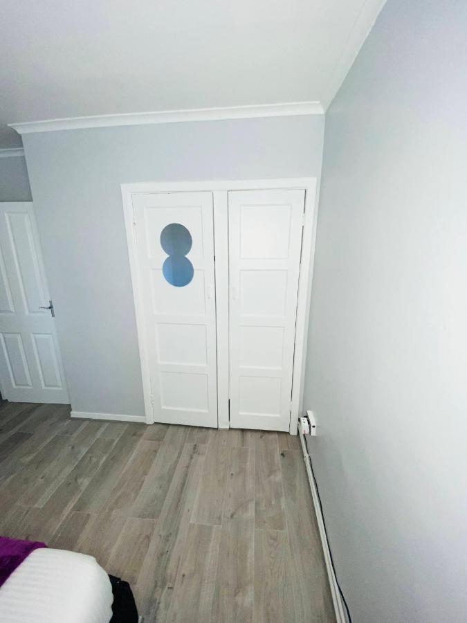 Bright, Spacious, Modern Interior Decor 2 Bedrooms Apartment With Amazing Views London Exterior foto