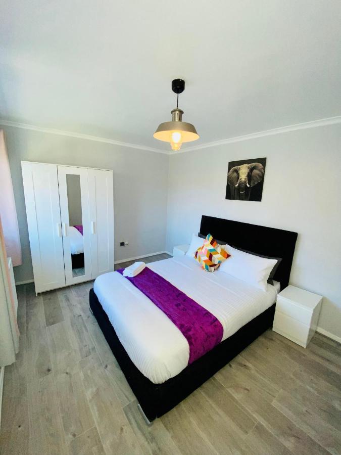 Bright, Spacious, Modern Interior Decor 2 Bedrooms Apartment With Amazing Views London Exterior foto