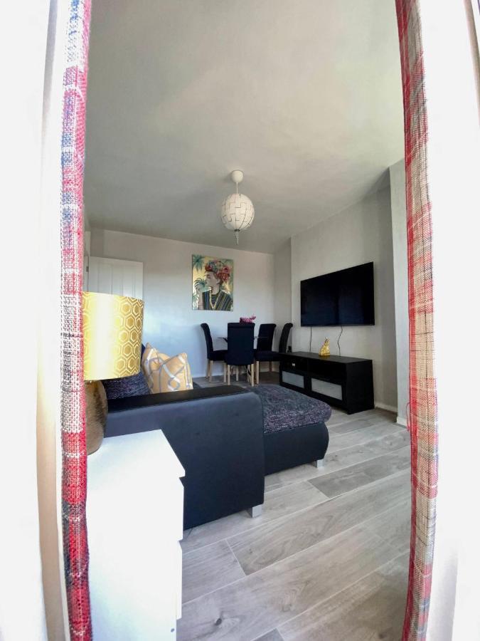 Bright, Spacious, Modern Interior Decor 2 Bedrooms Apartment With Amazing Views London Exterior foto